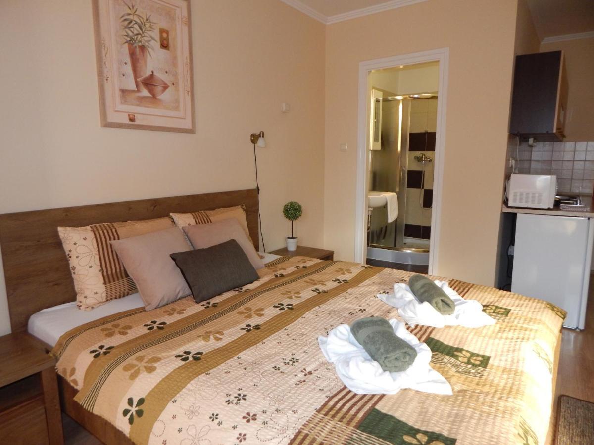 Voelgy Apartman Eger Exterior photo